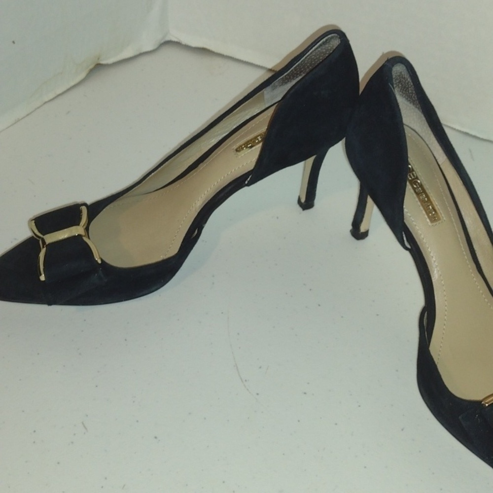 Classy black heel with bow and gold accents 6m bcbgeneration - Picture 5 of 11